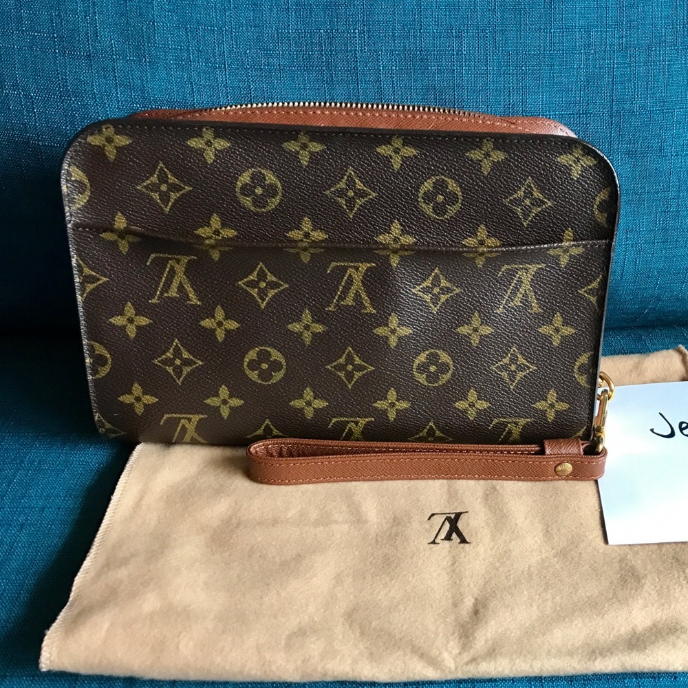Louis Vuitton Orsay Clutch